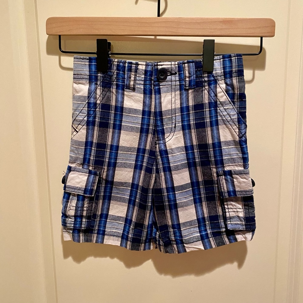Boys Healthtex Cargo Shorts Size 3T